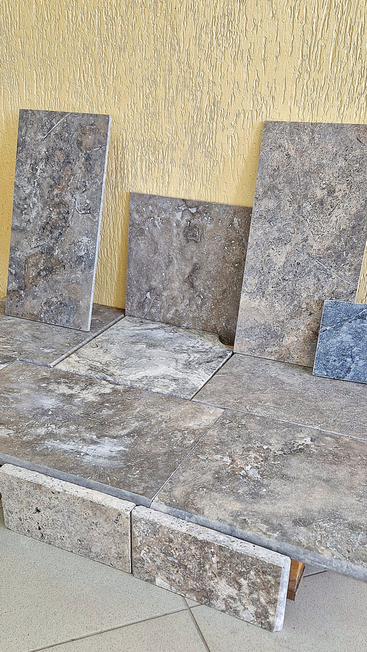 Travertin gri Silver Gray – piatră naturală pentru fațadă, podea și pereți interior/exterior foto 11