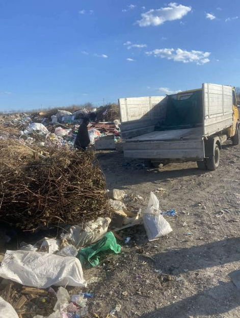 Transport & Gunoi & 24/7 Preturi corecte.bus zil,kamaz,conteiner,,saci gunoi,evacuarea deseuri грузч foto 4