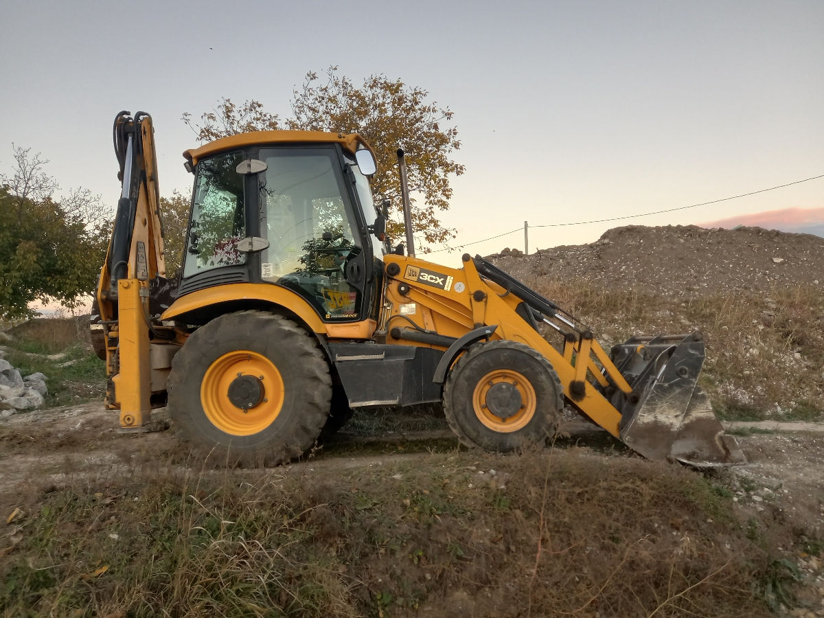 Jcb 3cx foto 0