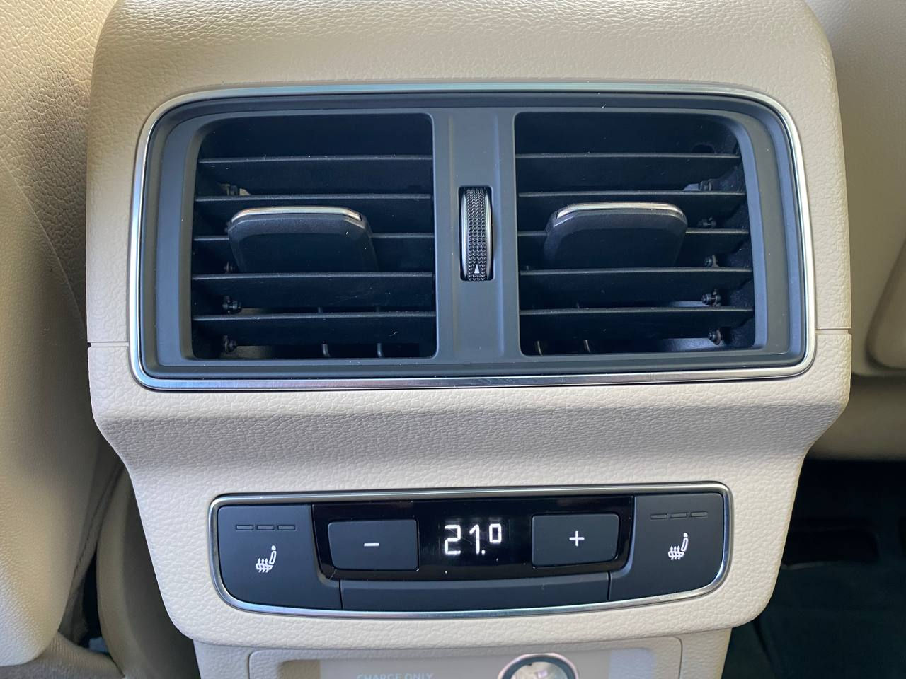 Audi Q5 foto 16