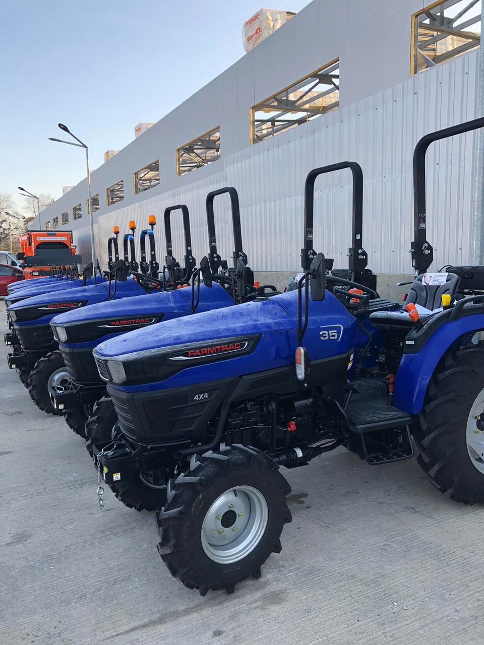 Mini Tractoare noi Farmtrac Atom 26 cp / 35 cp Ozonteh Impex Straseni foto 7