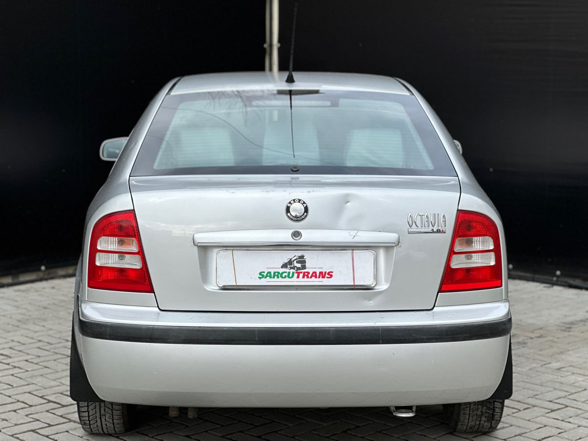 Skoda Octavia foto 4