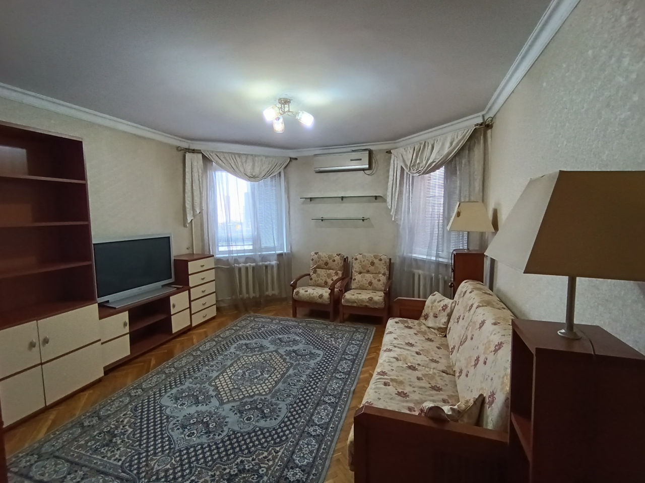 Apartament cu 2 camere,  Centru,  Chișinău mun. foto 1