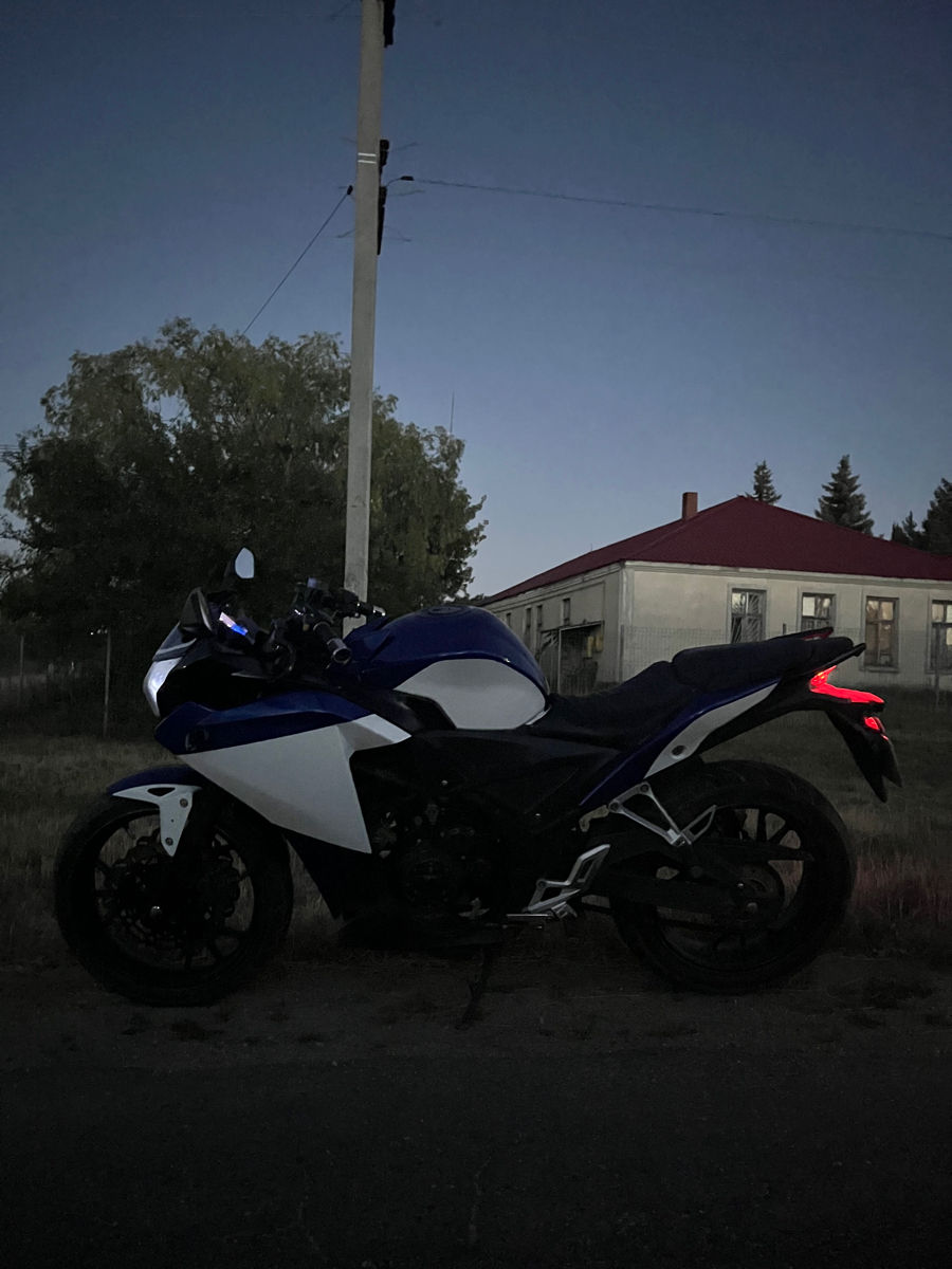 Maxon R12 foto 5