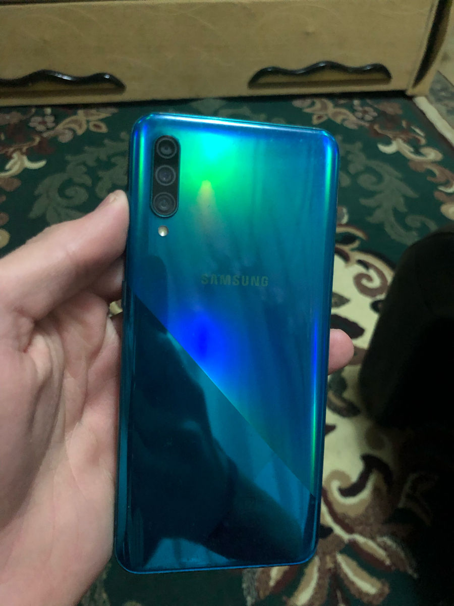 Samsung galaxy 30s
