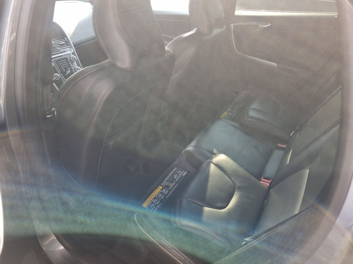 Volvo XC60 2016 photo 14