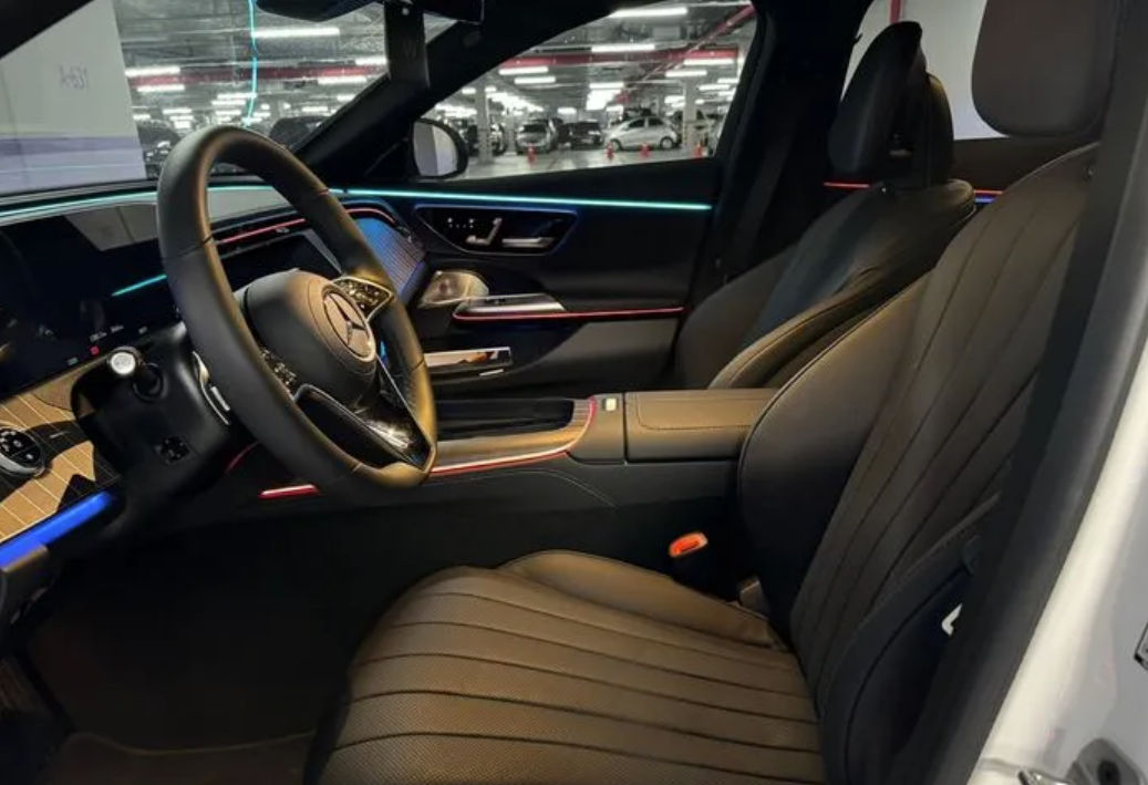 Mercedes E-Class фото 5