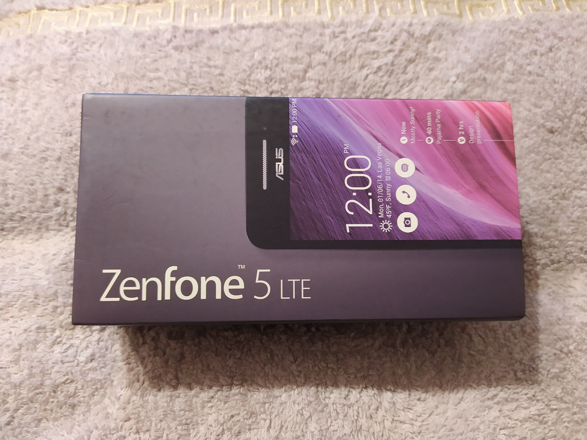 Продаю тел. ASUS Zenfone 5 LTE, наушники для тел.Nokia 6300.