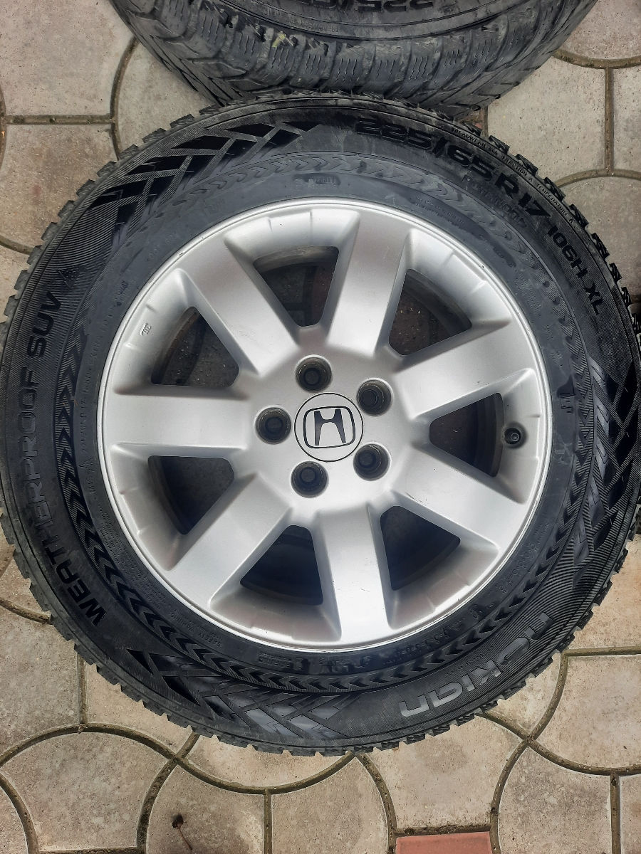 Cr v 225 65 r17 Jante cu cauciucuri Nokian фото 1