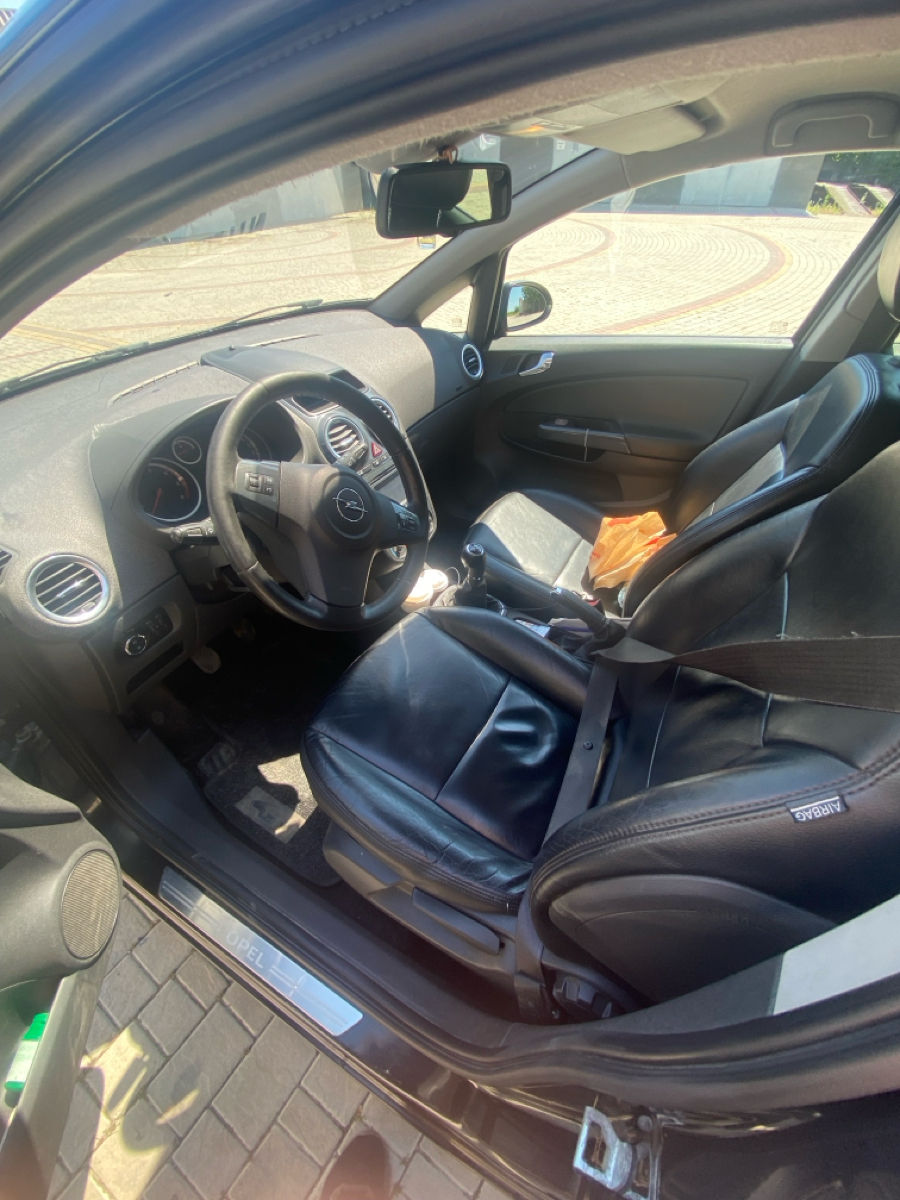 Opel Corsa foto 5