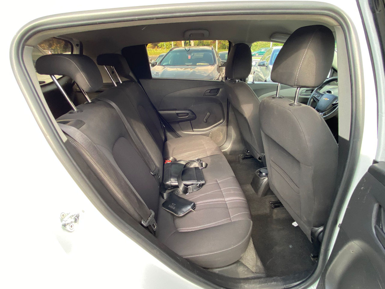 Chevrolet Aveo foto 16