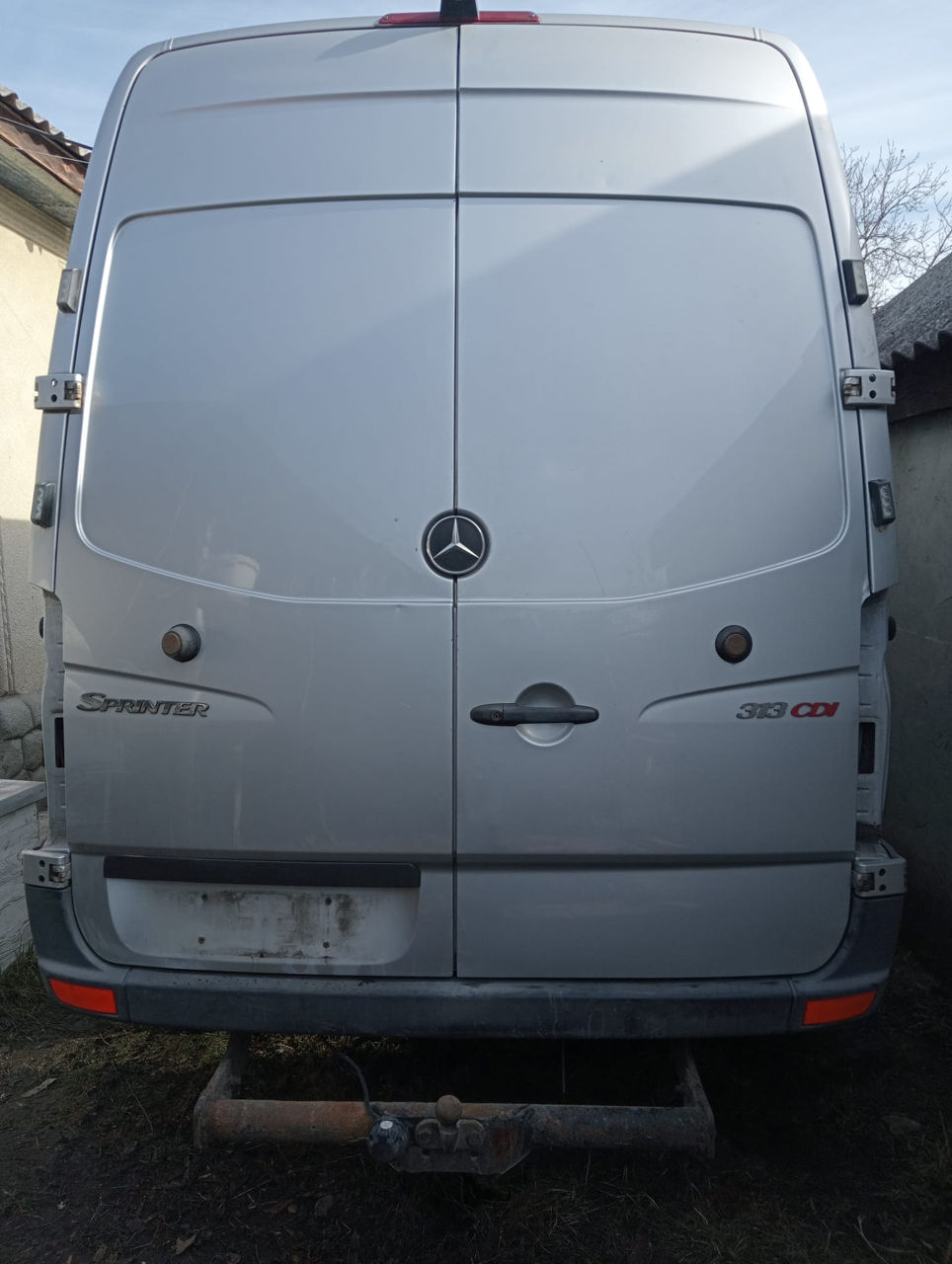 Usi spate Mercedes Sprinter foto 0