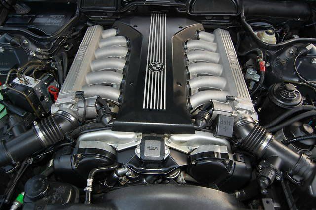 Двигатель бмв 750. BMW e34 v12. BMW e38 5.4 v12. БМВ 730 е38. Мотор БМВ е38 5.4.
