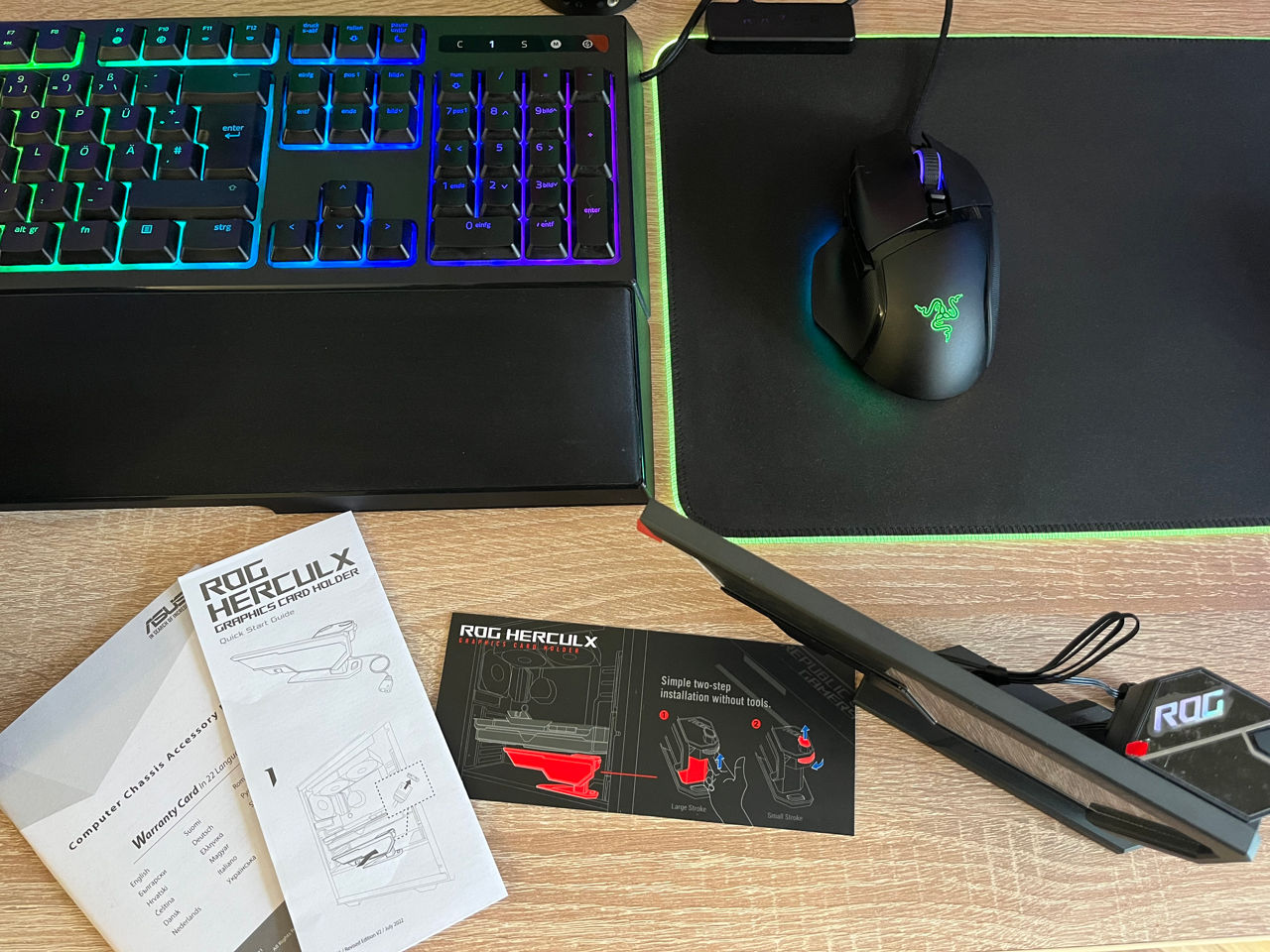 Asus  ROG Herculx Graphics Card Holder фото 4