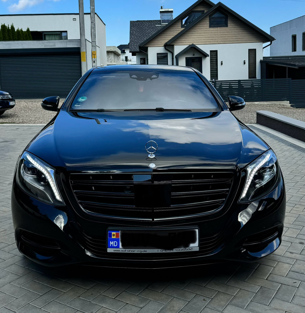 Mercedes S-Class foto 0