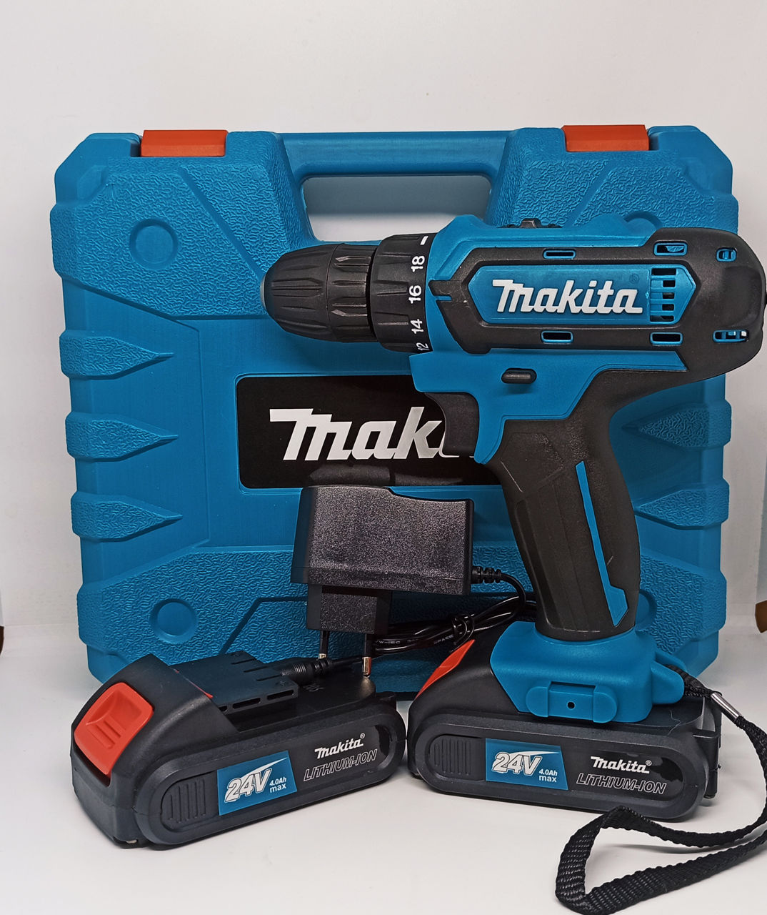 Makita 24 vol шурупаверт доставка по городу