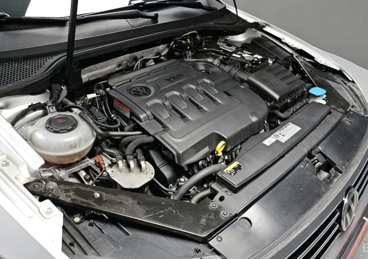 Volkswagen Passat foto 3