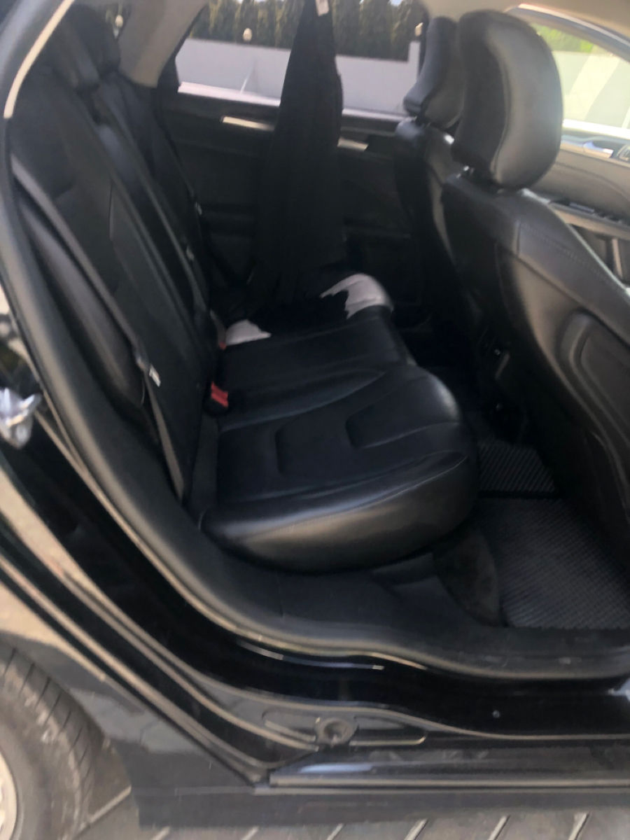 Ford Fusion foto 3