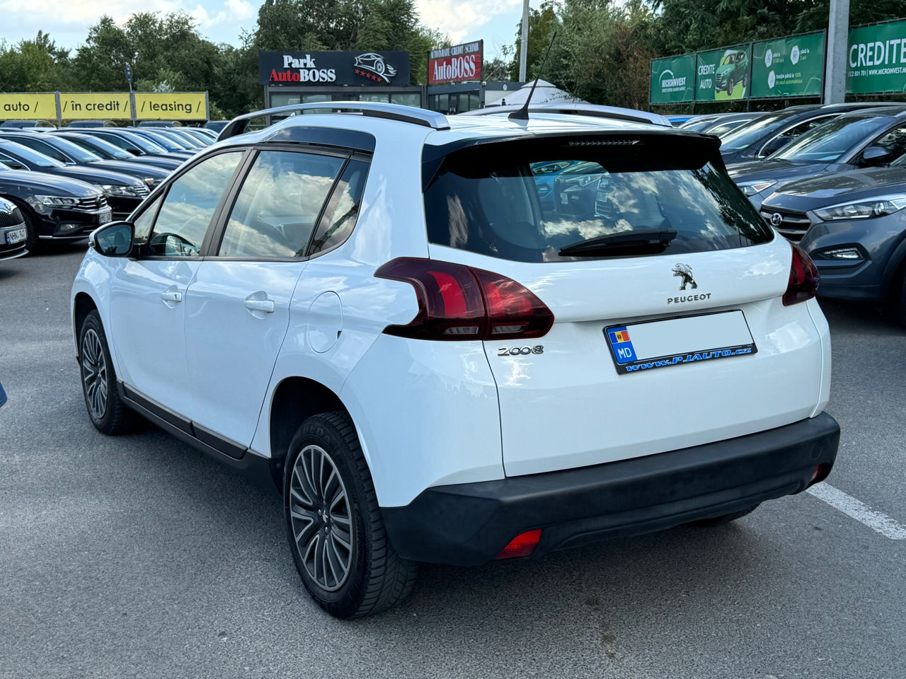Peugeot 2008 foto 6