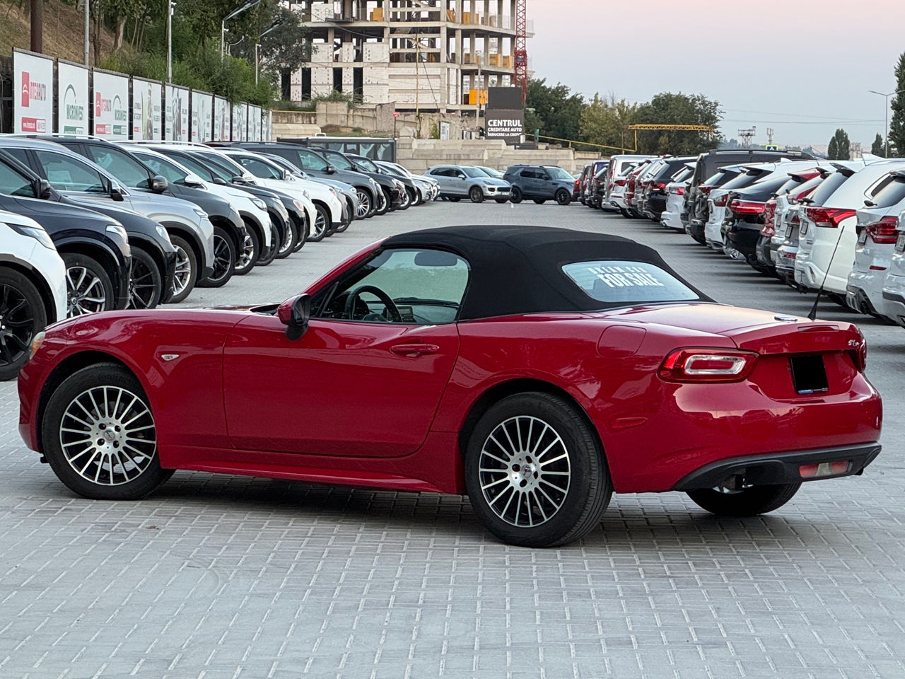 Fiat 124 Spider foto 4