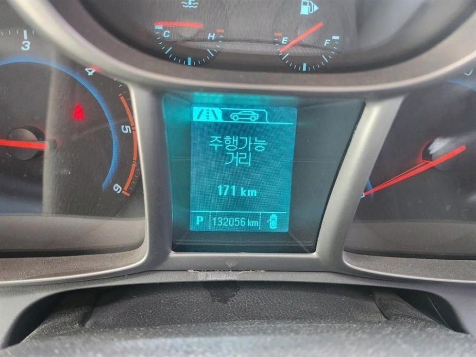 Chevrolet Orlando foto 8