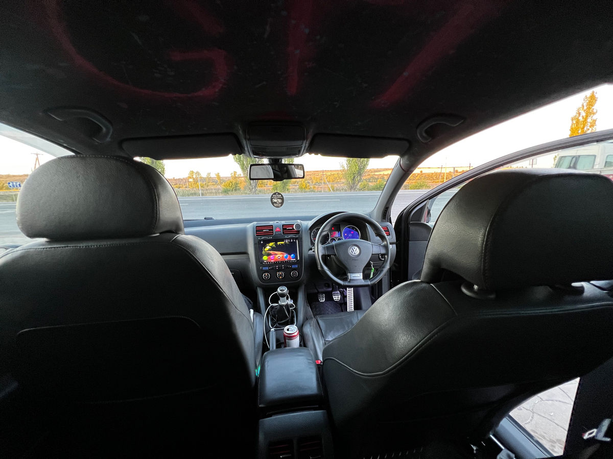 Volkswagen Golf foto 8