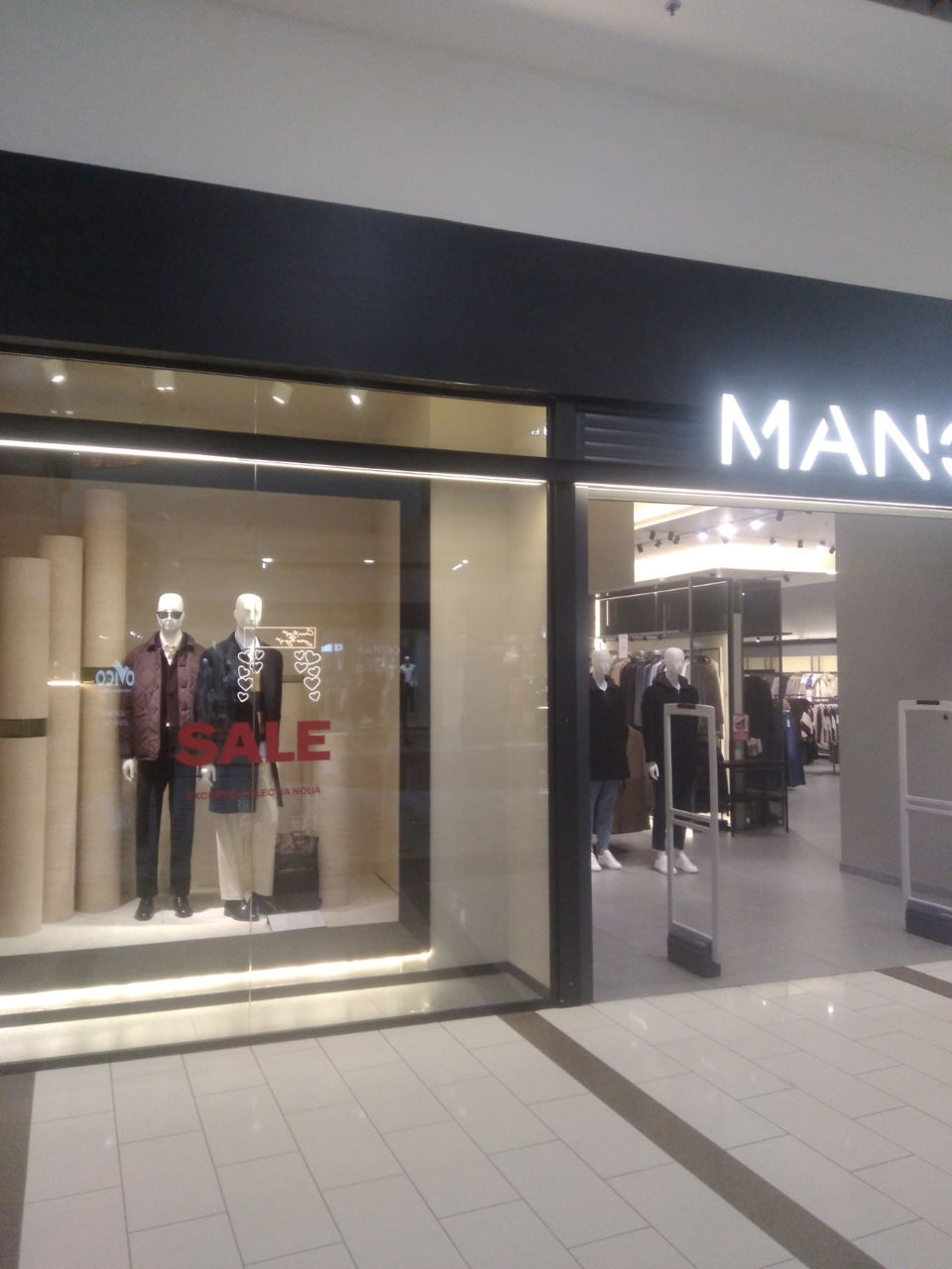 Curățenie spații comerciale фото 0