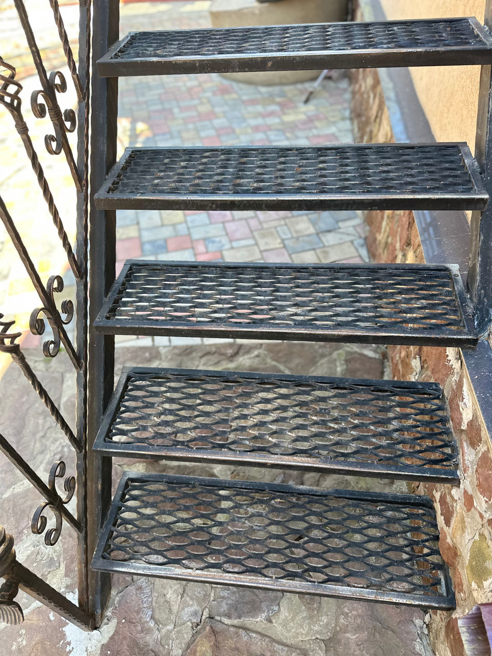 Scara  din  metal  forjat foto 4