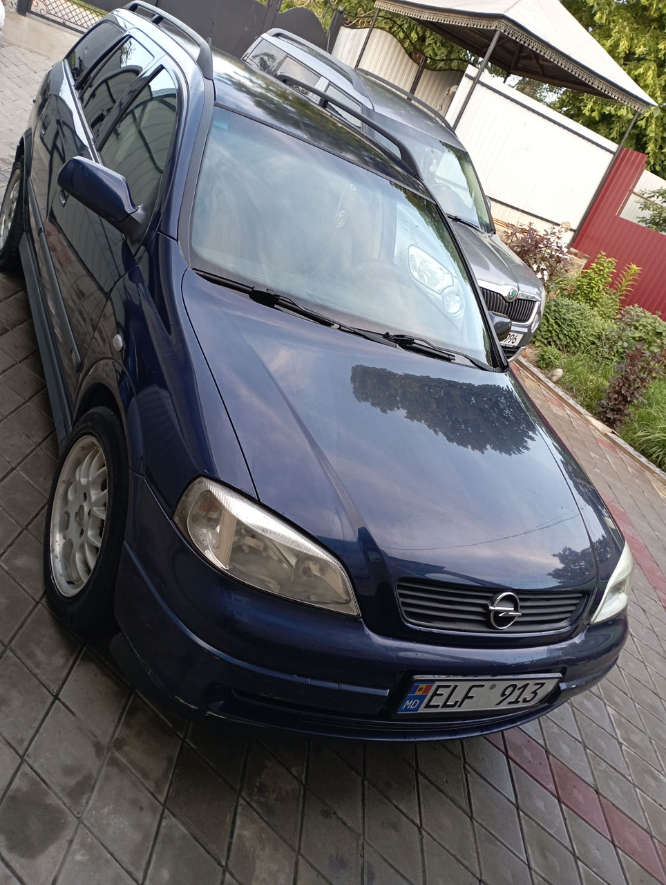 Opel Astra foto 2