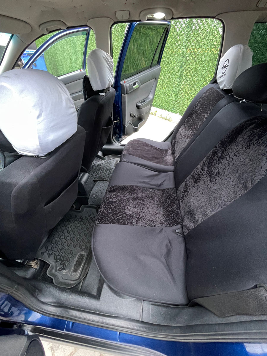 Opel Astra фото 9