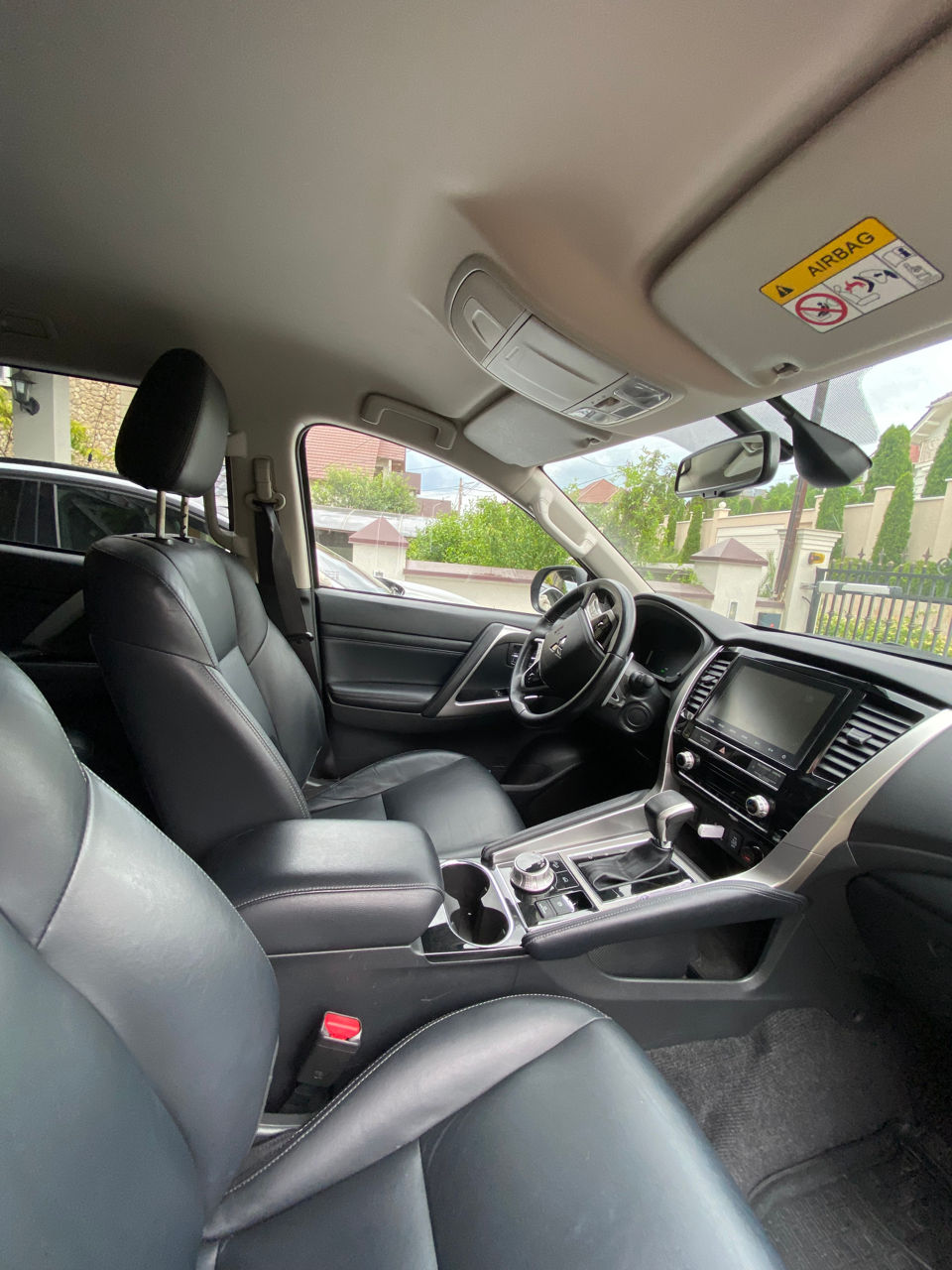 Mitsubishi Pajero Sport foto 4