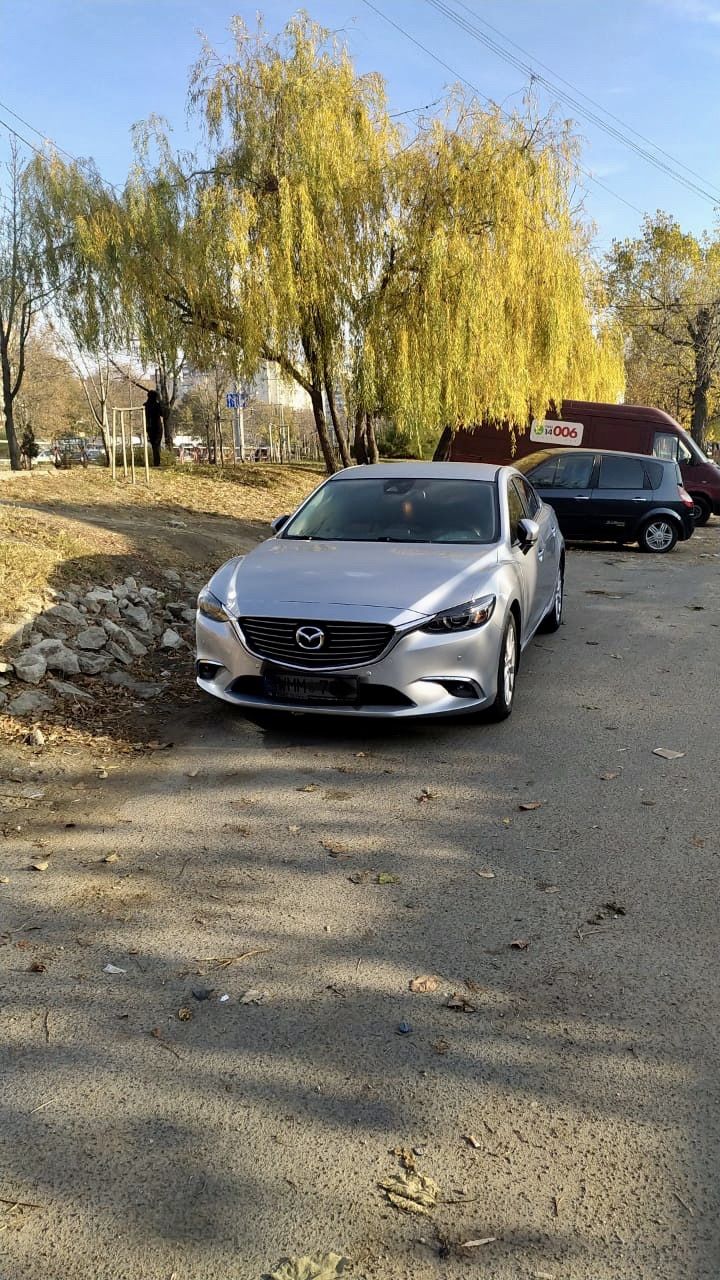 Mazda 6 foto 5