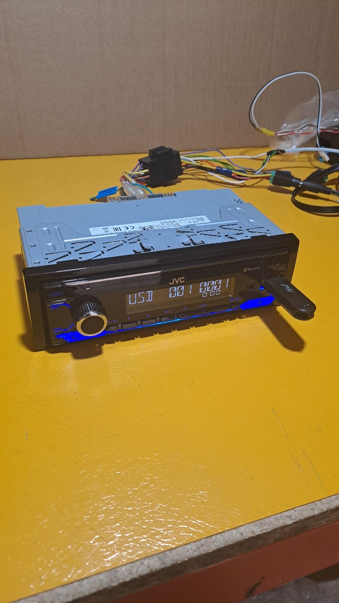 JVC KD-X372BT Radio Stereo casetofon магнитола foto 3