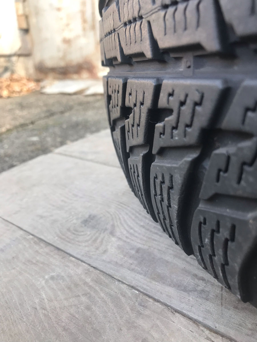 R17/65/235 Nokian 80% (Iarna)