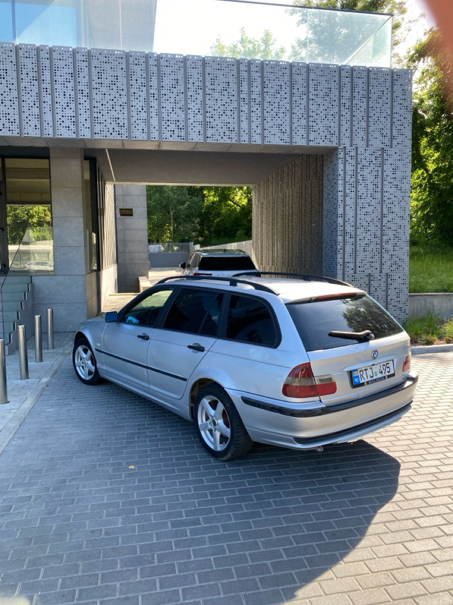 BMW 3 Series foto 0
