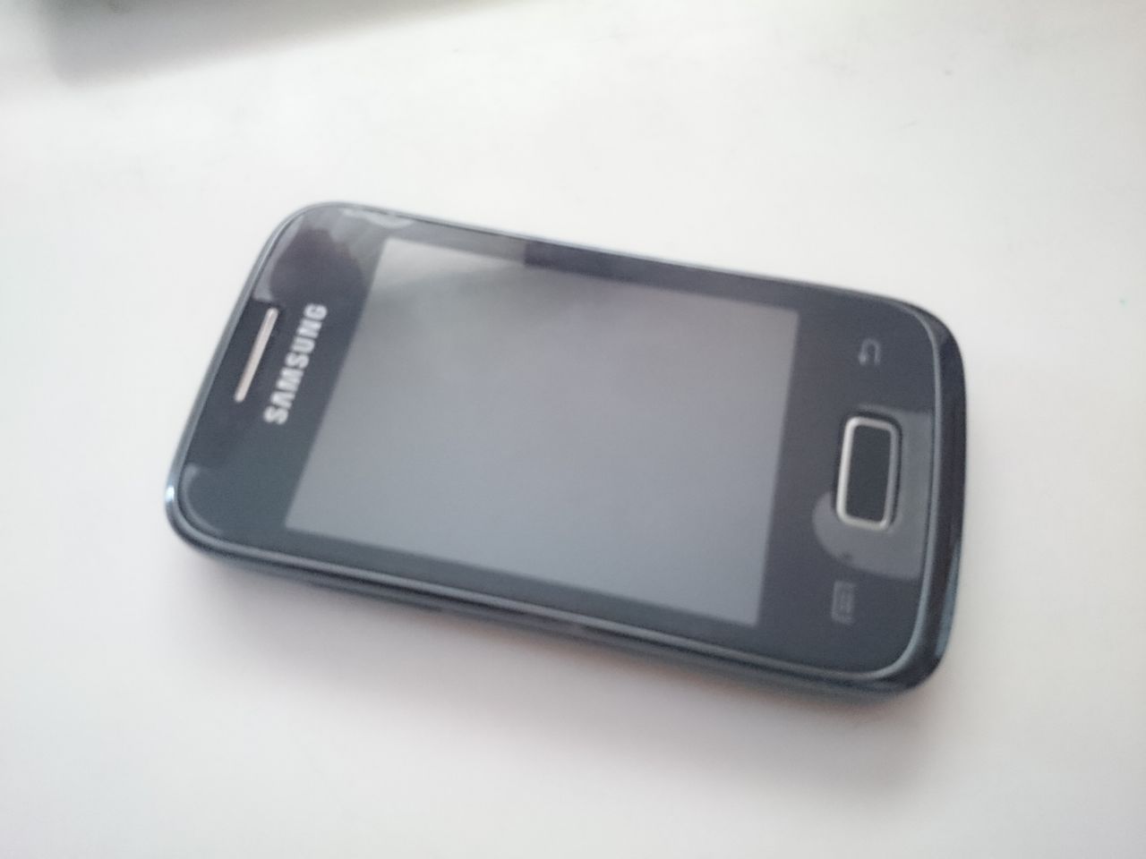 Samsung Galaxy Y Duos GT-S6102 in stare buna , bateria noua, la pret bun  900 lei