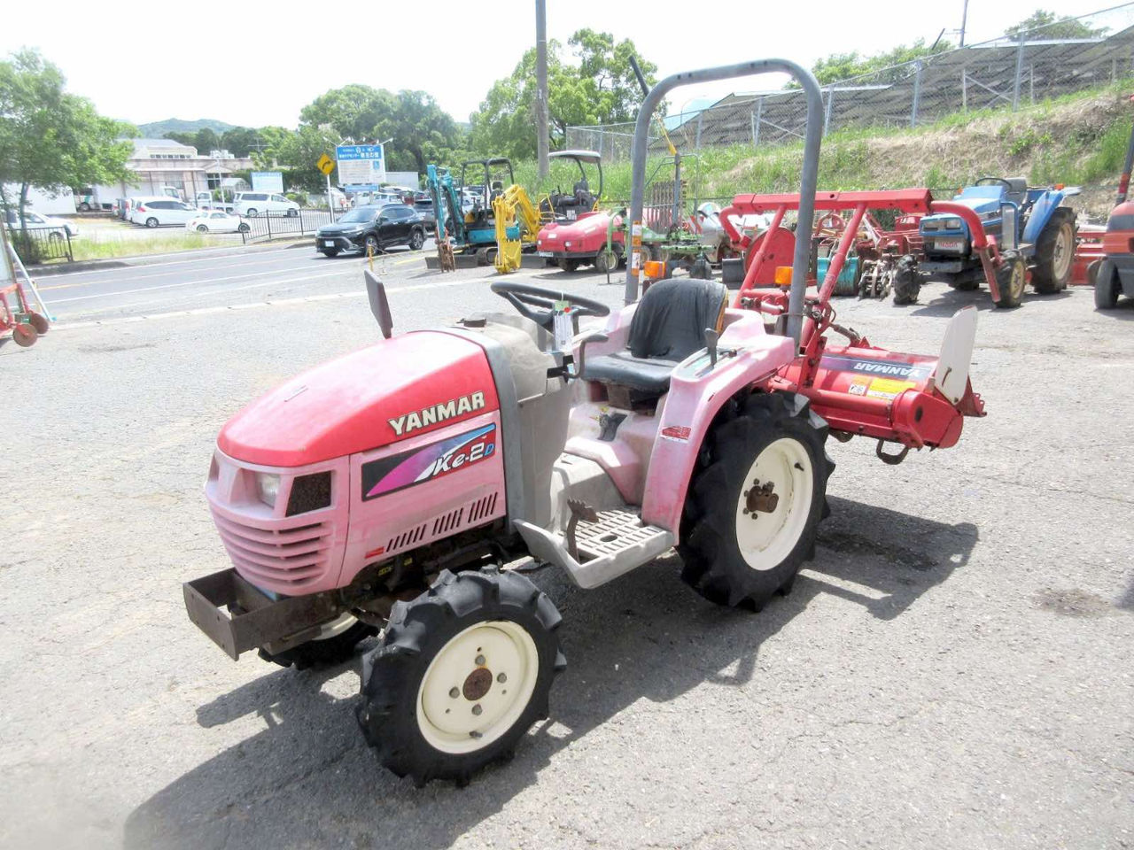 Tractor Japonez Yanmar Ke--2D foto 0