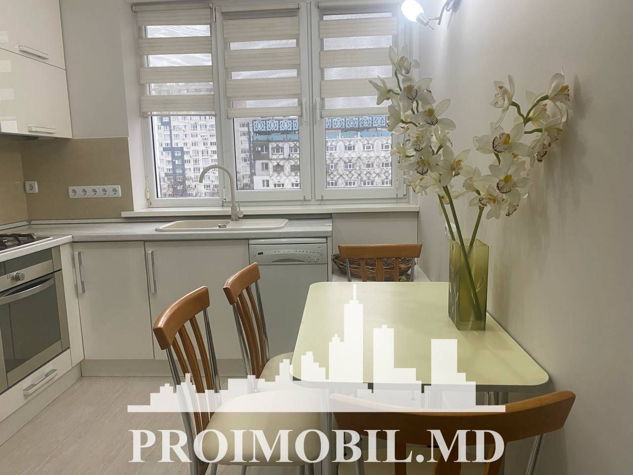 Apartament cu 3 camere, 84 m², Râșcani, Chișinău foto 1