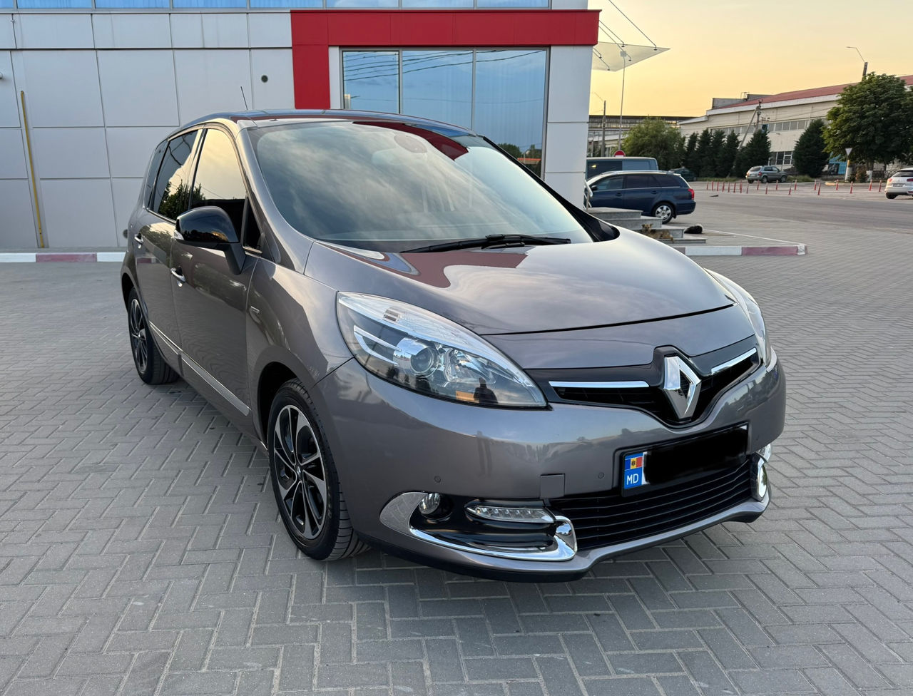 Renault Scenic фото 4