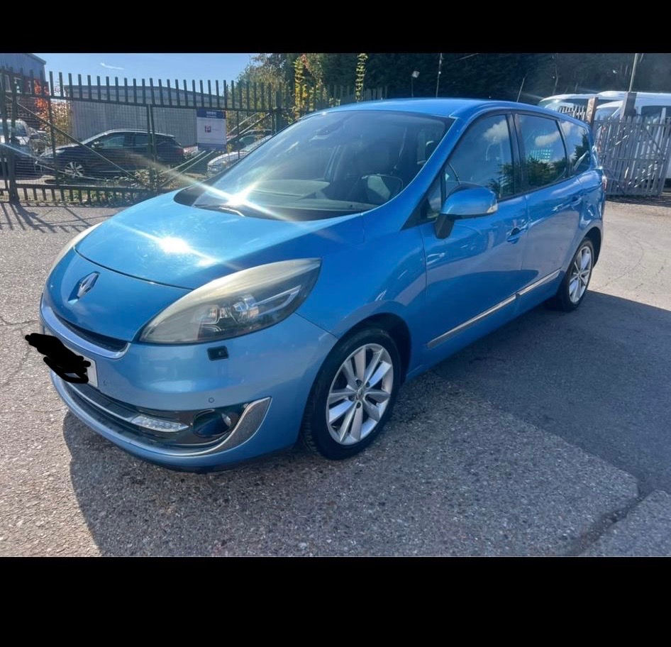 Renault grand scenic 2013 anul 1.6 dci se dezmembreaza