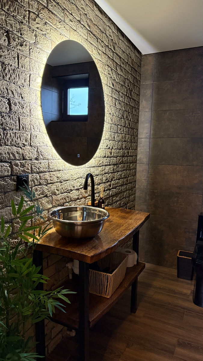 Inchiriere Vila cu piscina sauna si ciubar fierbinte In Balti foto 18