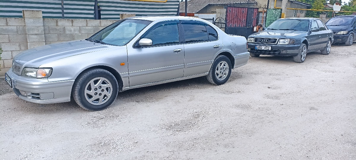 Nissan Maxima foto 4