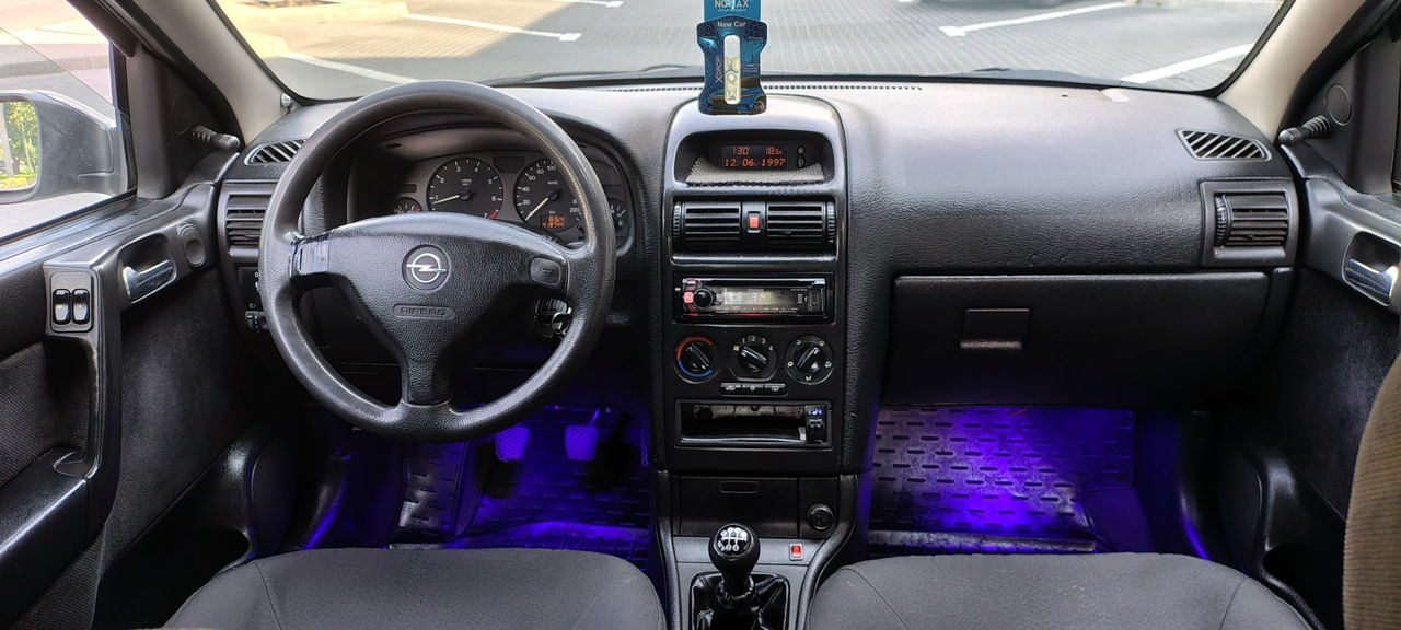 Opel Astra фото 4
