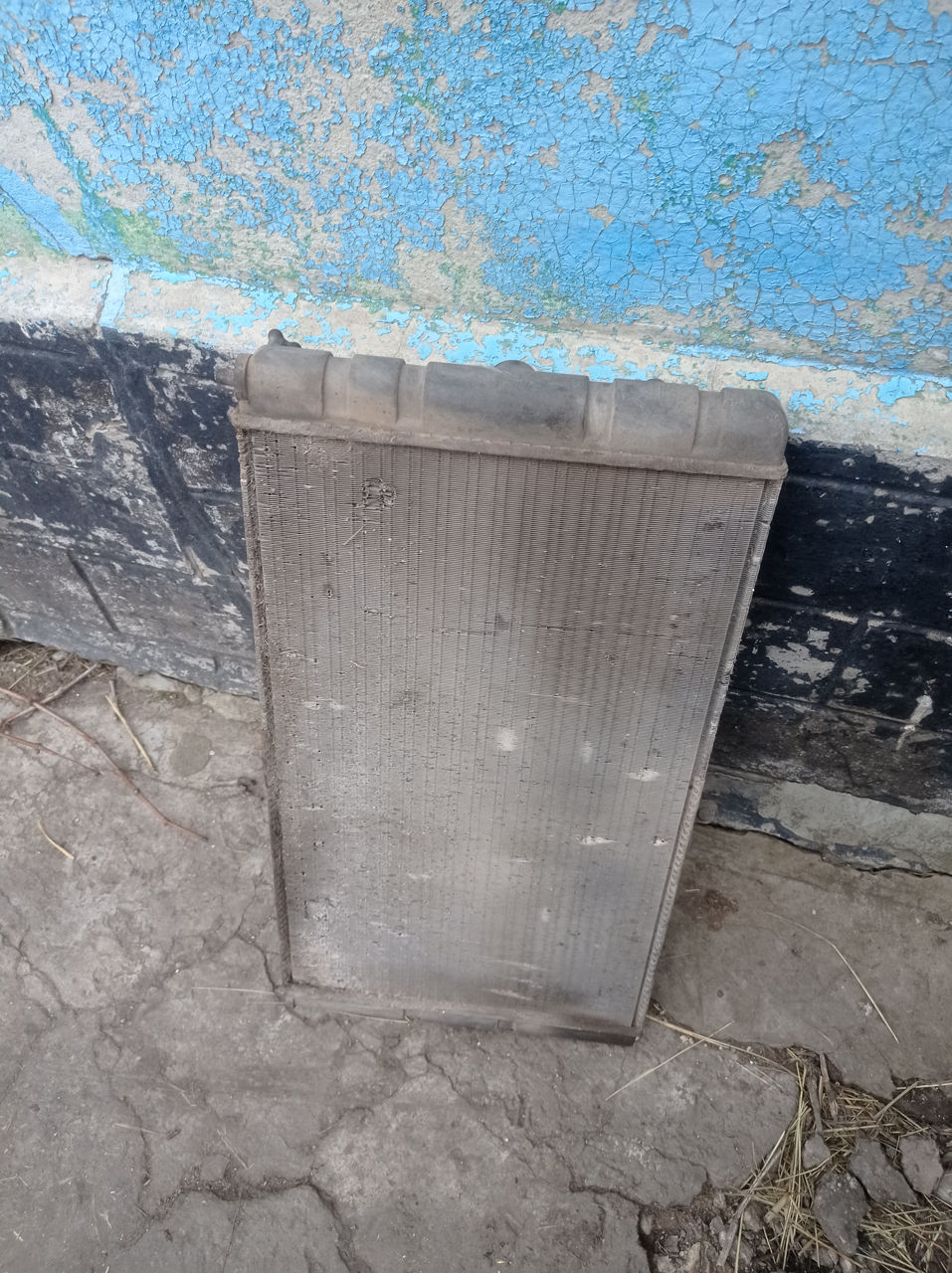 Продам радиатор ВАЗ 2110 фото 0