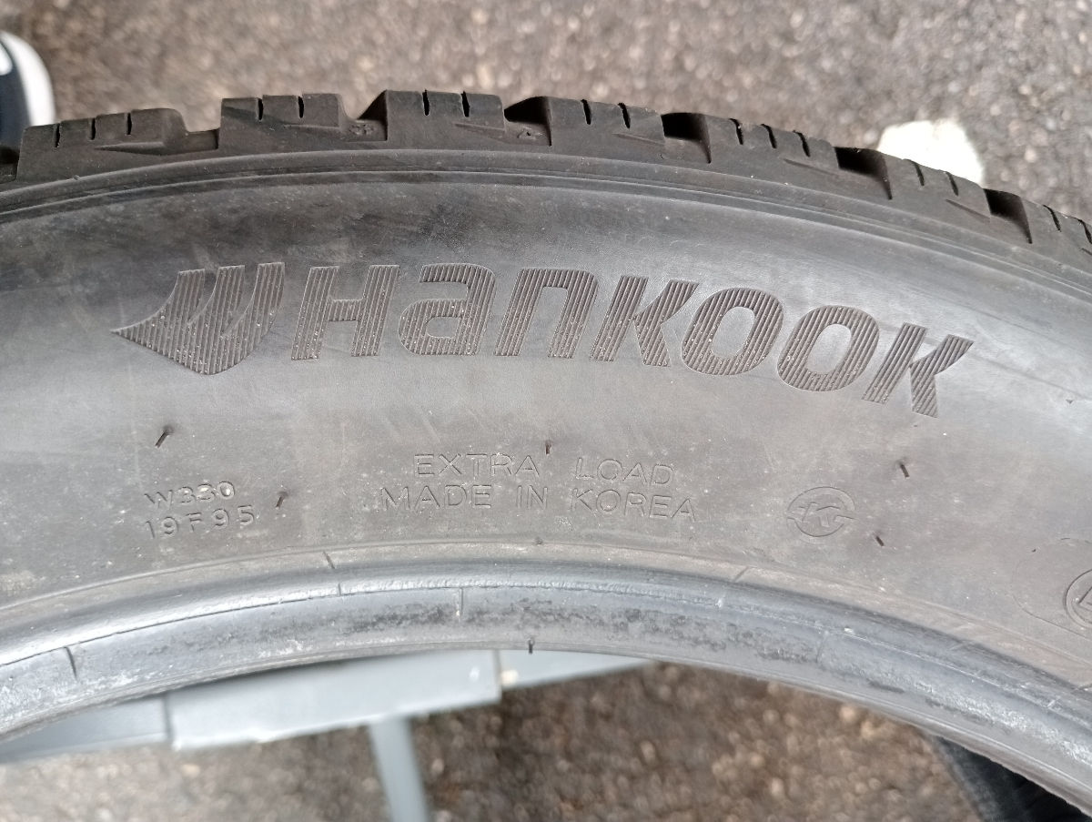 255 45 R19 Hankook iarna  foto 5
