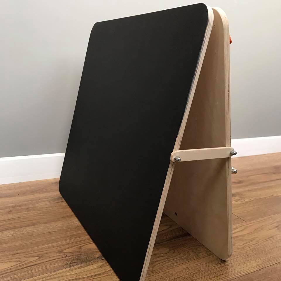 Развивающая доска Busy board, Доска Монтессори, Бизиборд, Tabla activitati dezvoltare motorica foto 1