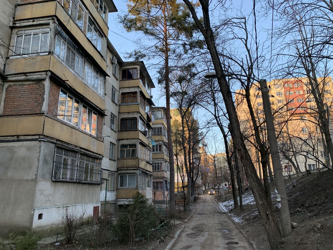 Однокомнатная на Флорилор.