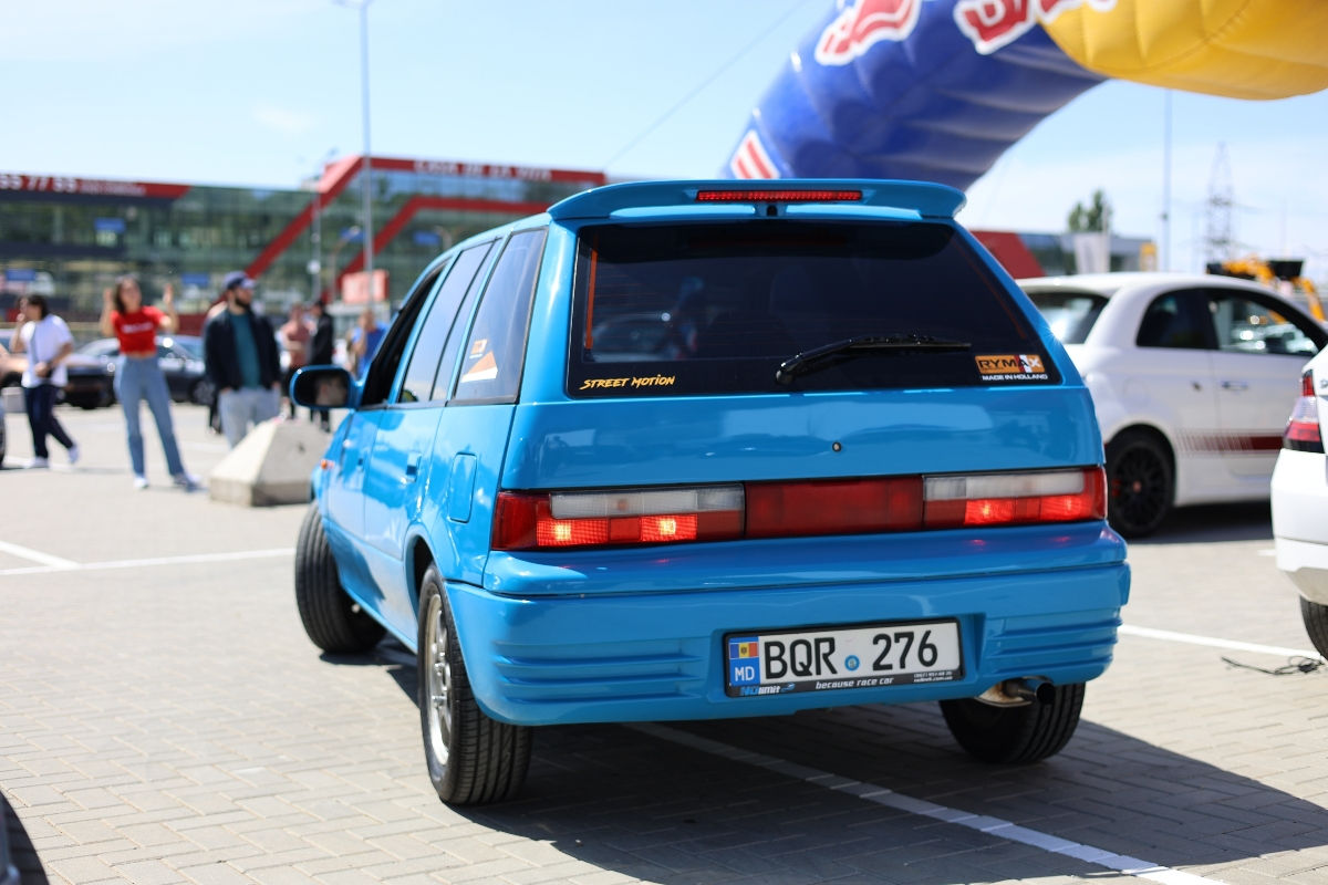 Suzuki Swift foto 2