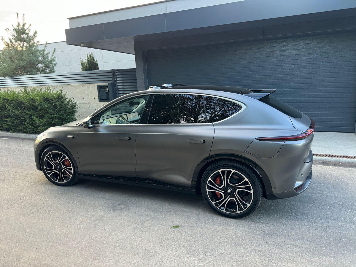 IM Motors LS7 фото 4