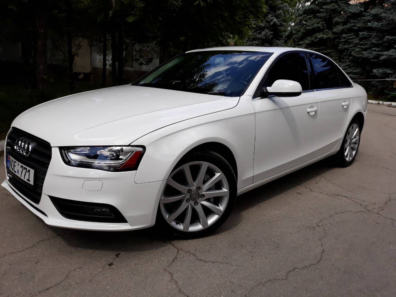 Chirie auto-automobile in chirie chirie auto rent car прокат arenda foto 3